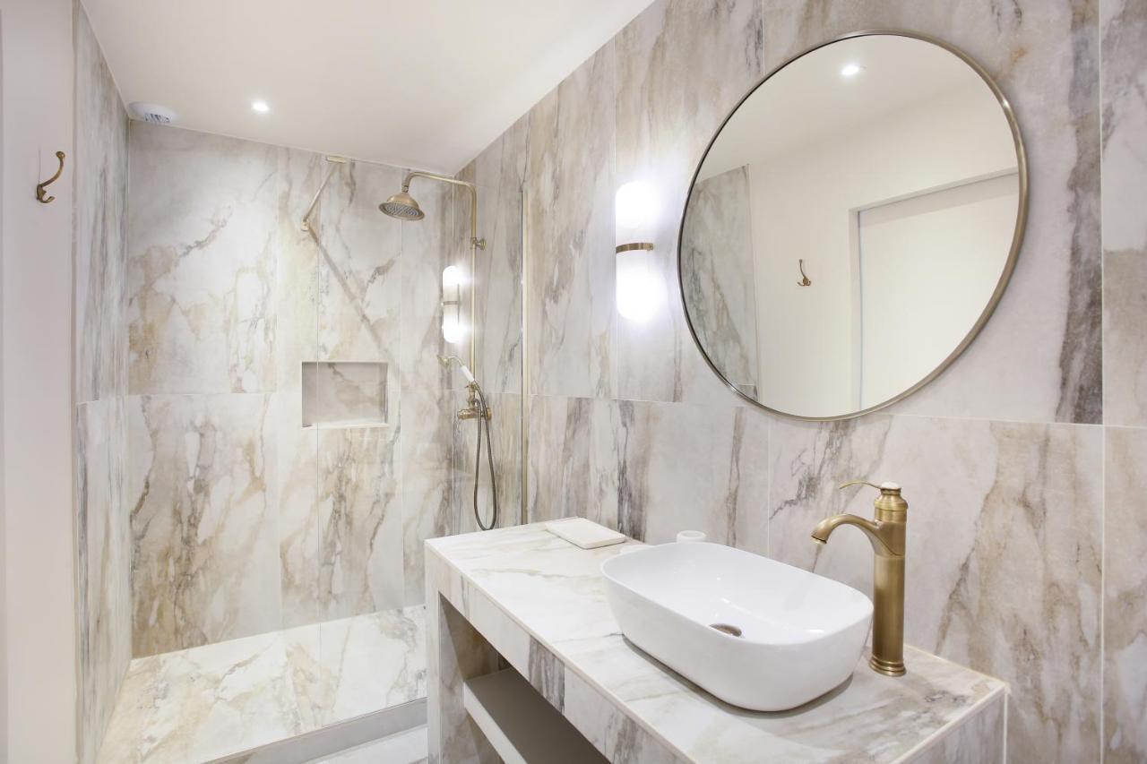 Residence In The Center Of Paris By Studio Prestige Eksteriør billede